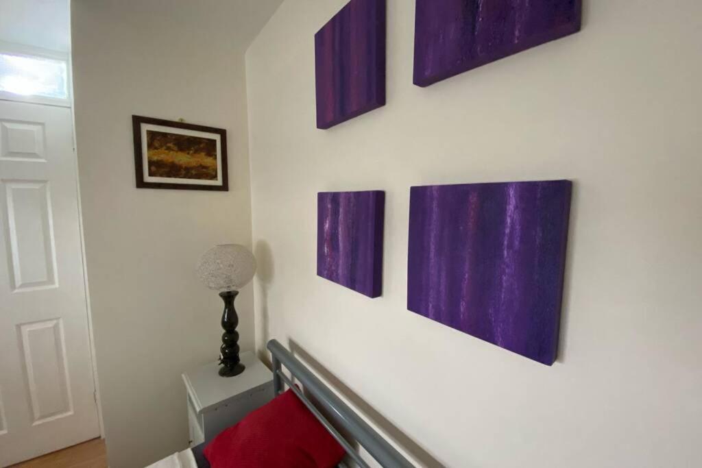 Two Bedroom Garden Flat In Zone 2 London Exteriör bild
